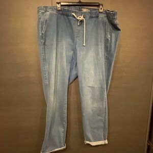 TORRID PULL ON BOYFRIEND JEANS- REGULAR/DARKER WASH